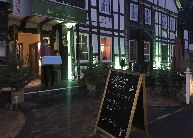 Hotel Hoexter Am Jakobsweg Restaurant Speisen zum Abholen